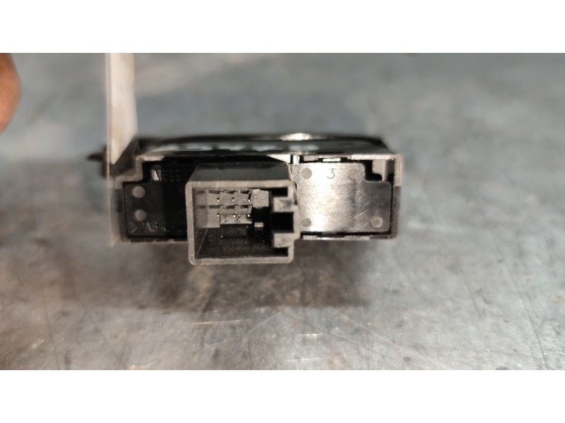 Recambio de boton esp para volkswagen crafter furgoneta (sy_, sx_) 2.0 tdi referencia OEM IAM 7C0927134A  