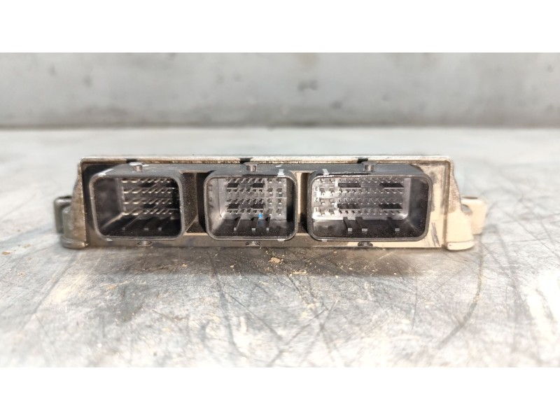 Recambio de centralita motor uce para citroën c2 furio referencia OEM IAM 215859001  
