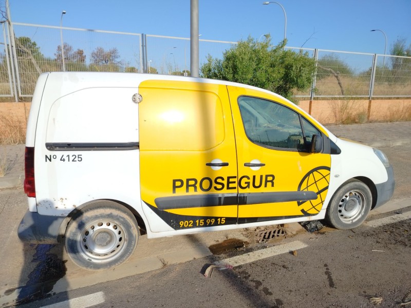 peugeot partner furgoneta/monovolumen del año 2011