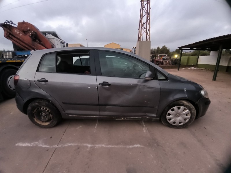 volkswagen golf v (1k1) del año 2007