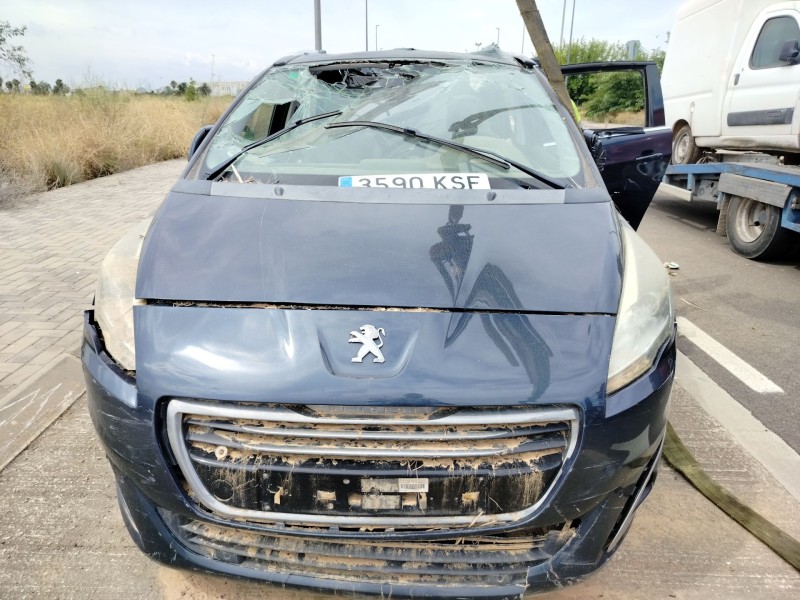 peugeot 5008 (0u_, 0e_) del año 2009