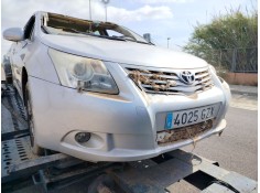 toyota avensis sedán (_t27_) del año 2008