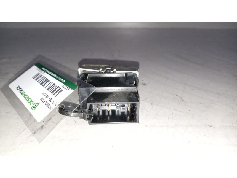 Recambio de interruptor para man tgx 18.xxx 12.4 diesel referencia OEM IAM 81255250211  