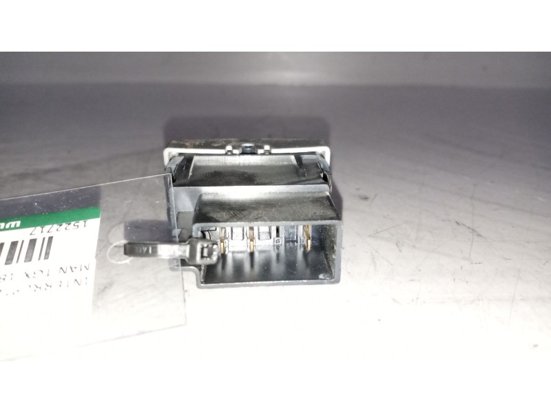 Recambio de interruptor para man tgx 18.xxx 12.4 diesel referencia OEM IAM 81255250211  