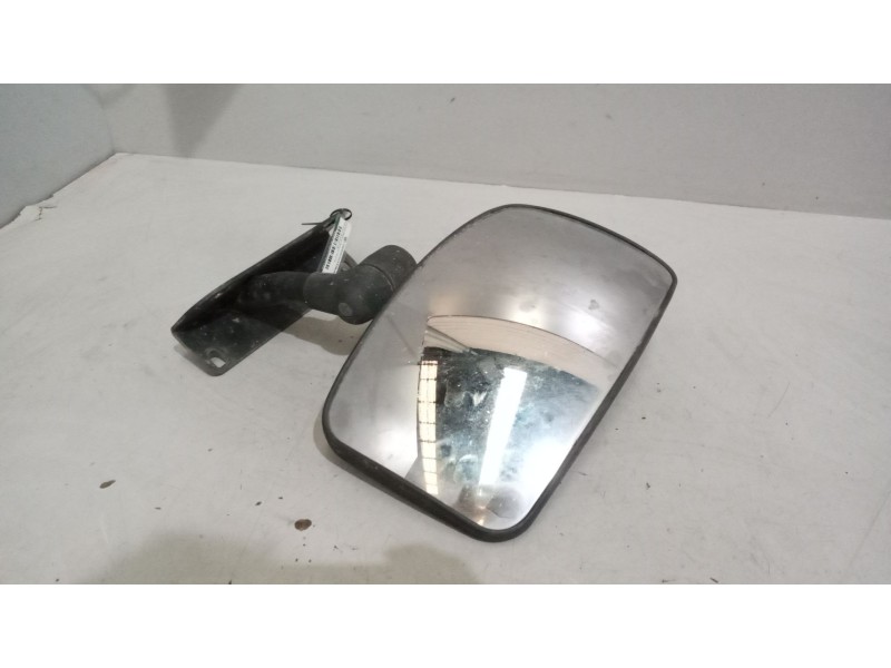 Recambio de retrovisor exterior frontal para renault magnum ab diesel referencia OEM IAM   