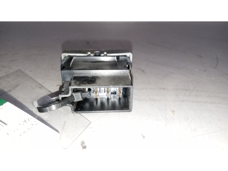 Recambio de interruptor para man tgx 18.xxx 12.4 diesel referencia OEM IAM 81255030319  