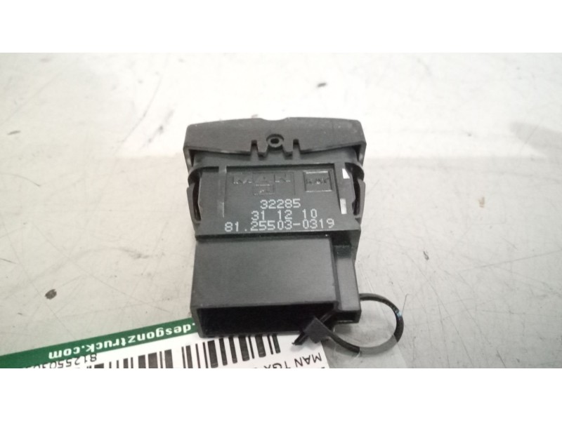 Recambio de interruptor para man tgx 18.xxx 12.4 diesel referencia OEM IAM 81255030319  