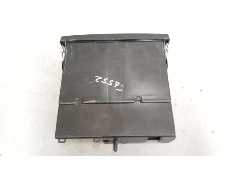 Recambio de tacografo para renault magnum ab 2005 12.8 diesel referencia OEM IAM SE5000  0001883588