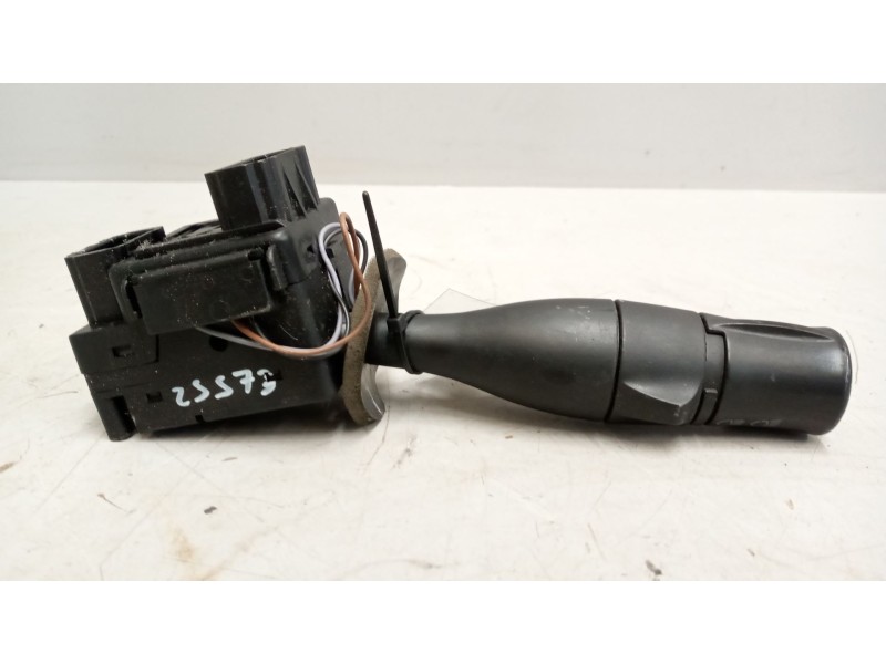 Recambio de mando intermitentes para renault magnum ab 2005 12.8 diesel referencia OEM IAM 5010589561  