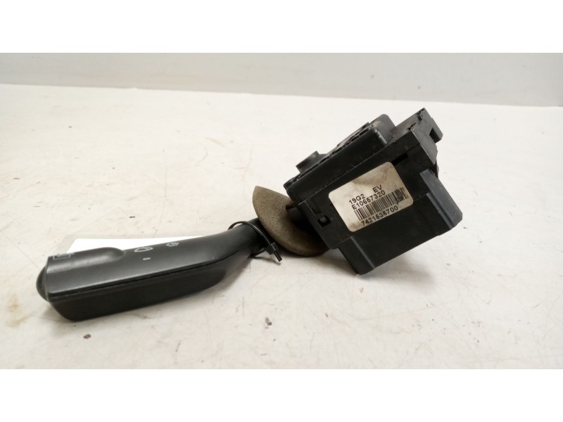 Recambio de mando limpia para renault magnum ab 2005 12.8 diesel referencia OEM IAM 7421535700  