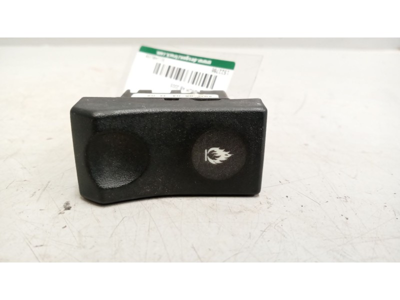 Recambio de interruptor para renault magnum ab 2005 12.8 diesel referencia OEM IAM 5010480359  