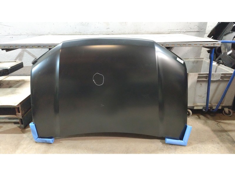 Recambio de capo para jeep avenger (j2) electric referencia OEM IAM 0052169733  