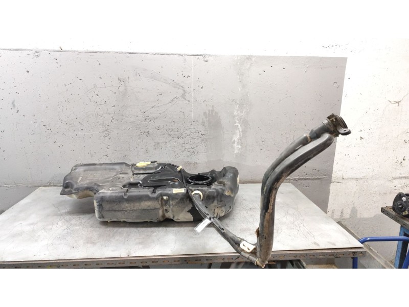 Recambio de deposito combustible para peugeot 308 confort referencia OEM IAM 9686816480  