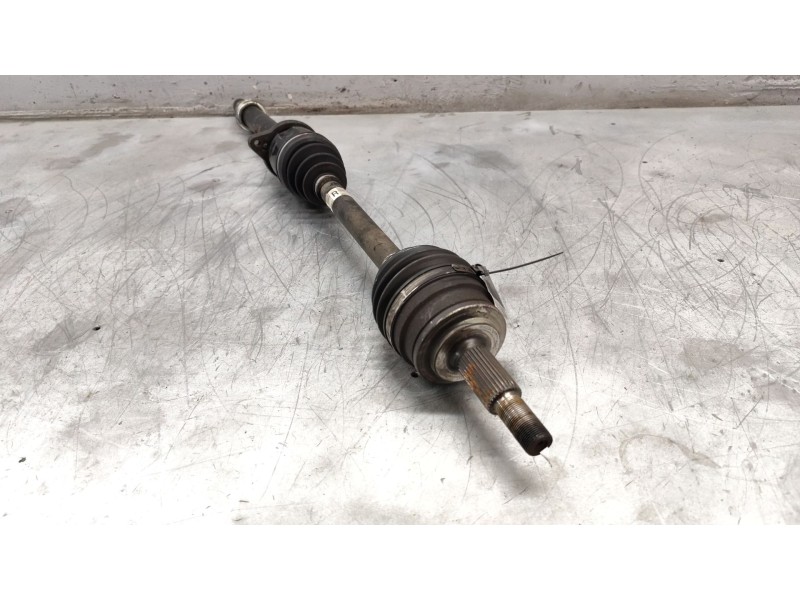 Recambio de transmision delantera derecha para toyota corolla (e15) high referencia OEM IAM 4341002590  