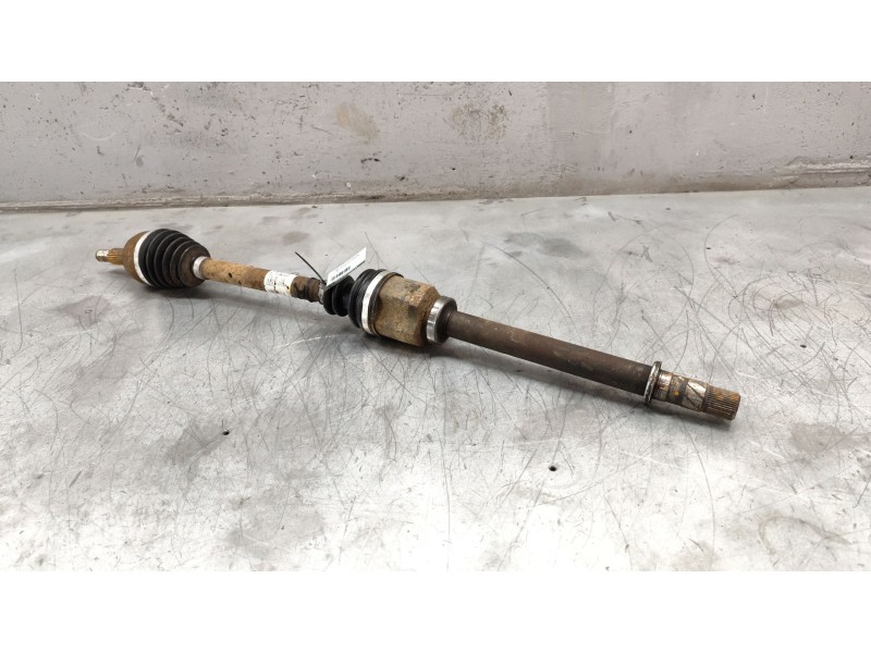 Recambio de transmision delantera derecha para renault scenic ii 1.9 dci diesel referencia OEM IAM 8200436366  