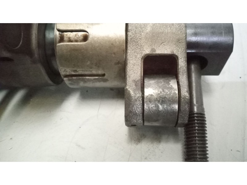 Recambio de eje balancines para volvo fm xxx 12.8 diesel referencia OEM IAM 21881494 21539409 22277011