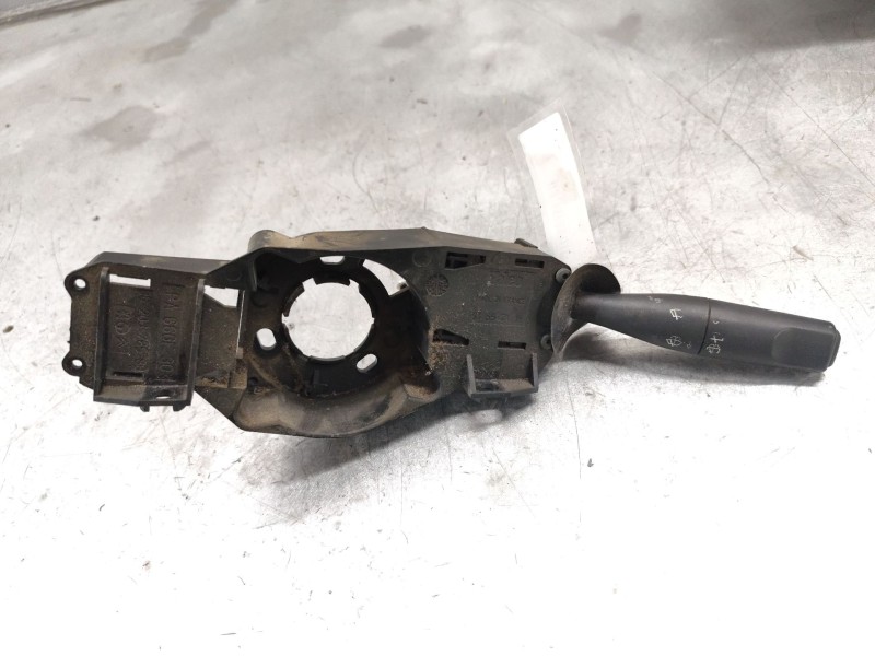 Recambio de mando limpia para peugeot partner (s1) combispace referencia OEM IAM 33779502  