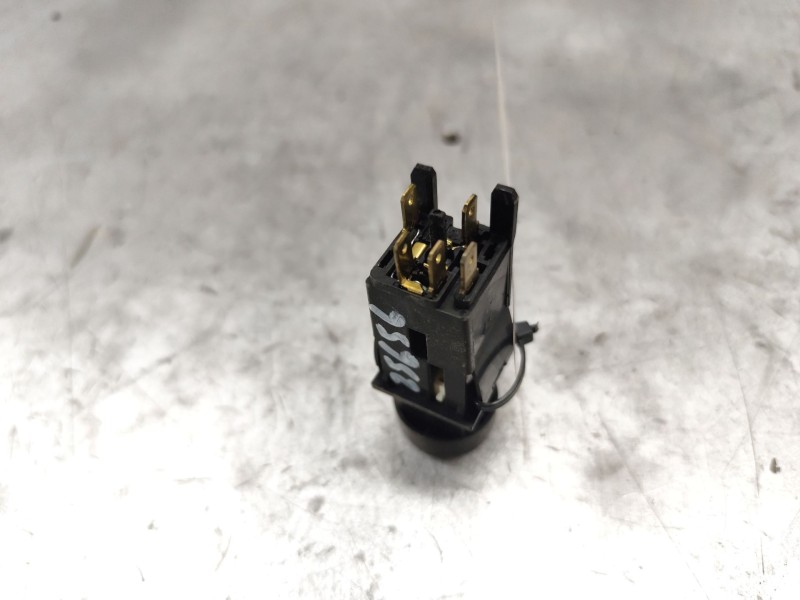 Recambio de boton antivaho para peugeot partner (s1) combispace referencia OEM IAM   