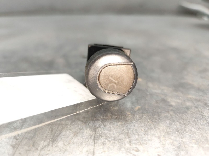 Recambio de boton aire acondicionado para peugeot partner (s1) combispace referencia OEM IAM   