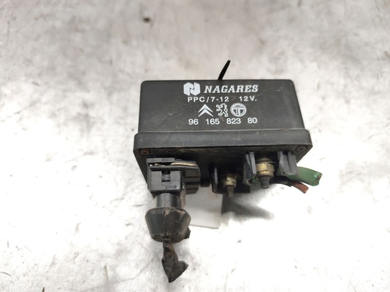 Recambio de caja precalentamiento para peugeot partner (s1) combispace referencia OEM IAM 9616582380  