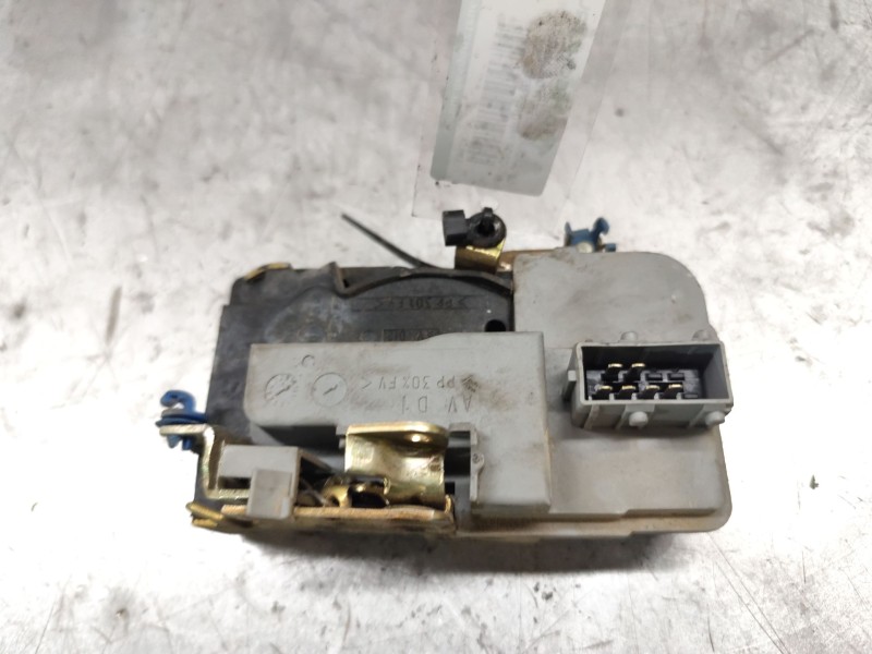 Recambio de cerradura puerta delantera derecha para peugeot partner (s1) combispace referencia OEM IAM 6PINES  