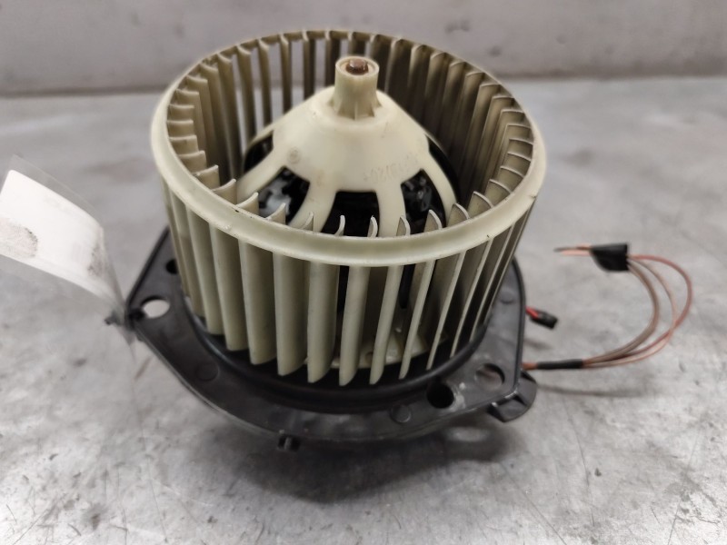 Recambio de ventilador calefaccion para iveco daily iv caja/chasis 35c12, 35s12 referencia OEM IAM 570630200  