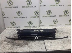 Recambio de rejilla delantera central para citroen saxo 1.5 d image referencia OEM IAM 9617745277   2