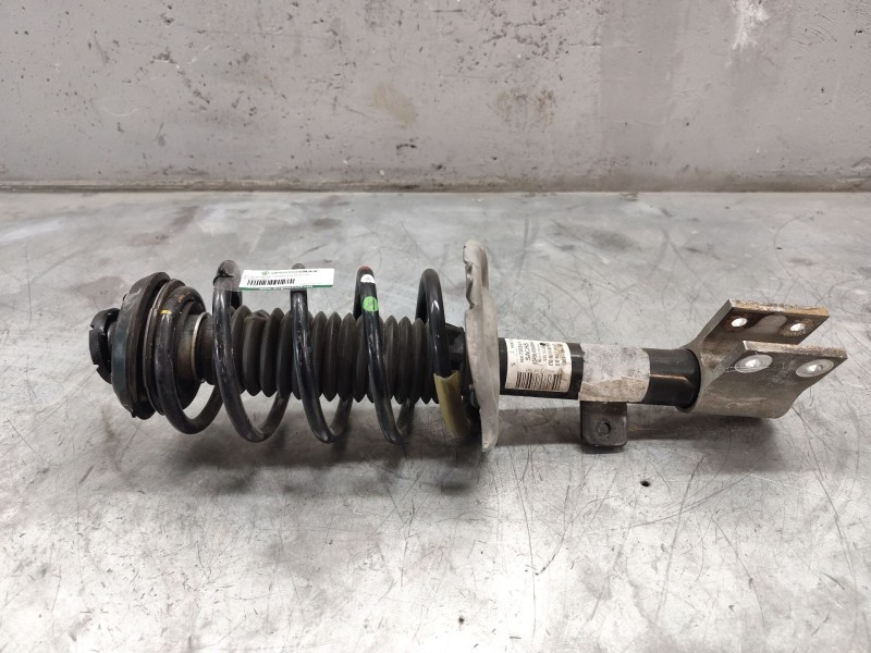 Recambio de amortiguador delantero derecho para peugeot 5008 referencia OEM IAM 9807730380  