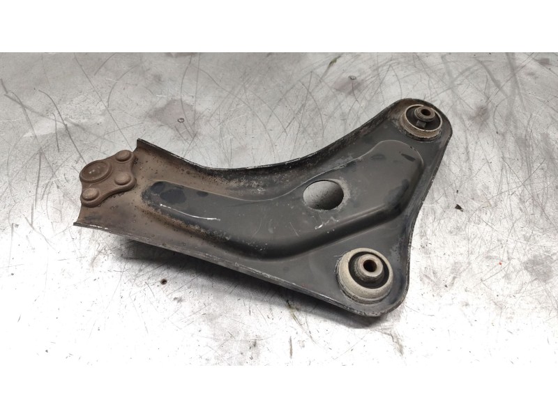 Recambio de brazo suspension superior delantero izquierdo para peugeot 207 sw confort referencia OEM IAM   
