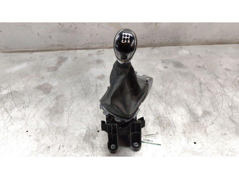 Recambio de palanca cambio para ford ecosport 1.0 ecoboost referencia OEM IAM C9B7A  
