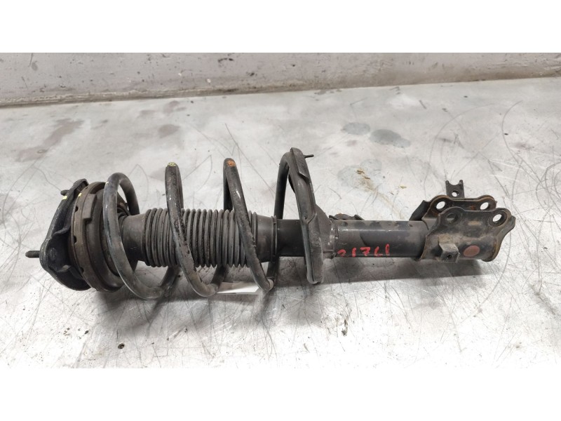 Recambio de amortiguador delantero izquierdo para hyundai accent (mc) gl referencia OEM IAM   