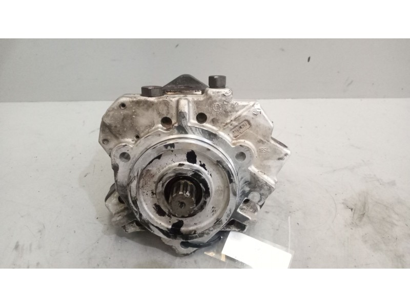 Recambio de bomba inyeccion para man tgx 18.xxx fg / 4x2 ll xl referencia OEM IAM 81111037858  