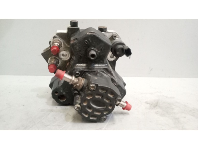 Recambio de bomba inyeccion para man tgx 18.xxx fg / 4x2 ll xl referencia OEM IAM 81111037858  