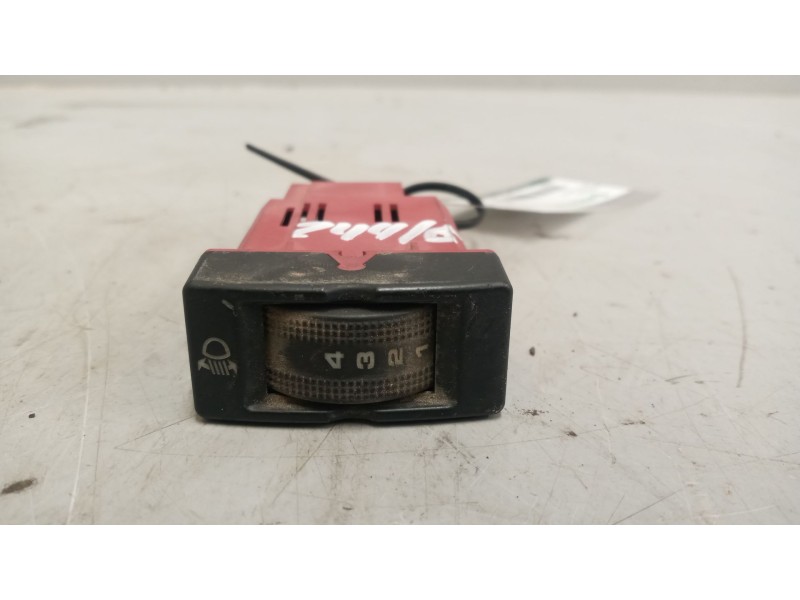 Recambio de interruptor para man tgx 18.xxx 12.4 diesel referencia OEM IAM 81259070333  