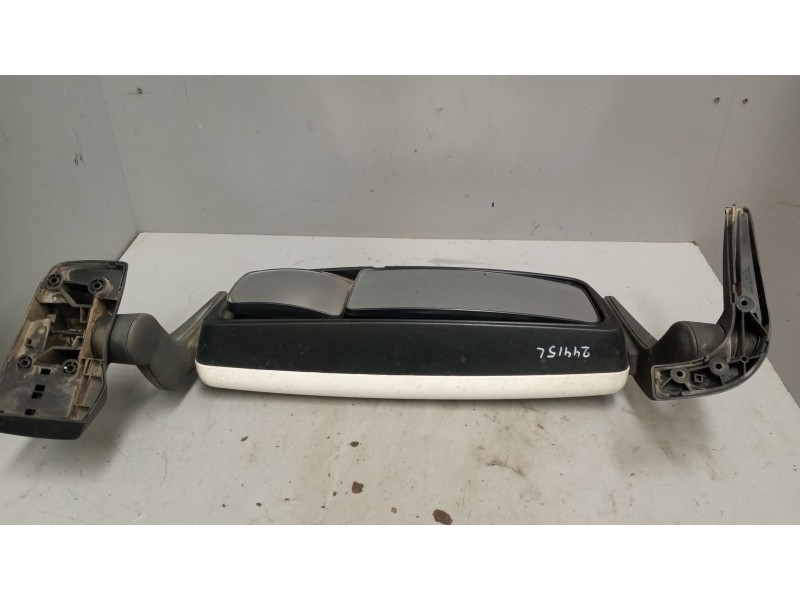 Recambio de retrovisor izquierdo para man tgx 18.xxx 12.4 diesel referencia OEM IAM   