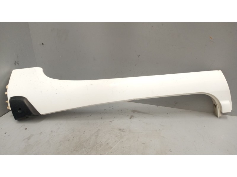 Recambio de moldura luna delantera para man tgx 18.xxx 12.4 diesel referencia OEM IAM 81624100115  IZQUIERDA