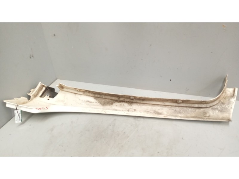 Recambio de moldura luna delantera para man tgx 18.xxx 12.4 diesel referencia OEM IAM 81624100115  IZQUIERDA