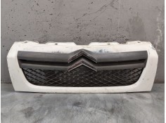 Recambio de rejilla delantera para citroën jumper ii furgoneta 2.2 hdi 100 referencia OEM IAM   