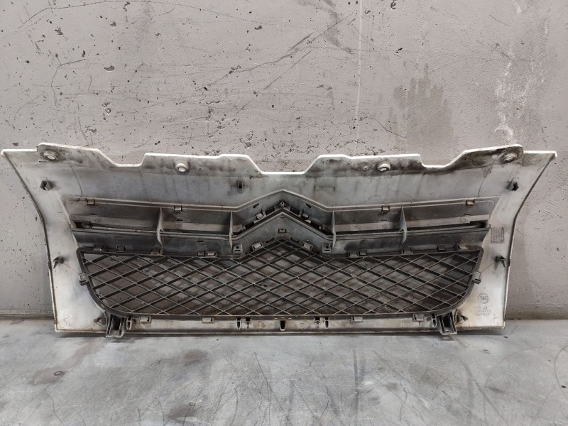 Recambio de rejilla delantera para citroën jumper ii furgoneta 2.2 hdi 100 referencia OEM IAM   