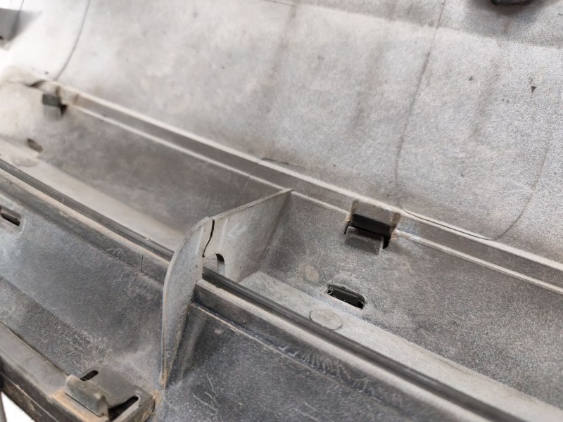 Recambio de rejilla delantera para citroën jumper ii furgoneta 2.2 hdi 100 referencia OEM IAM   