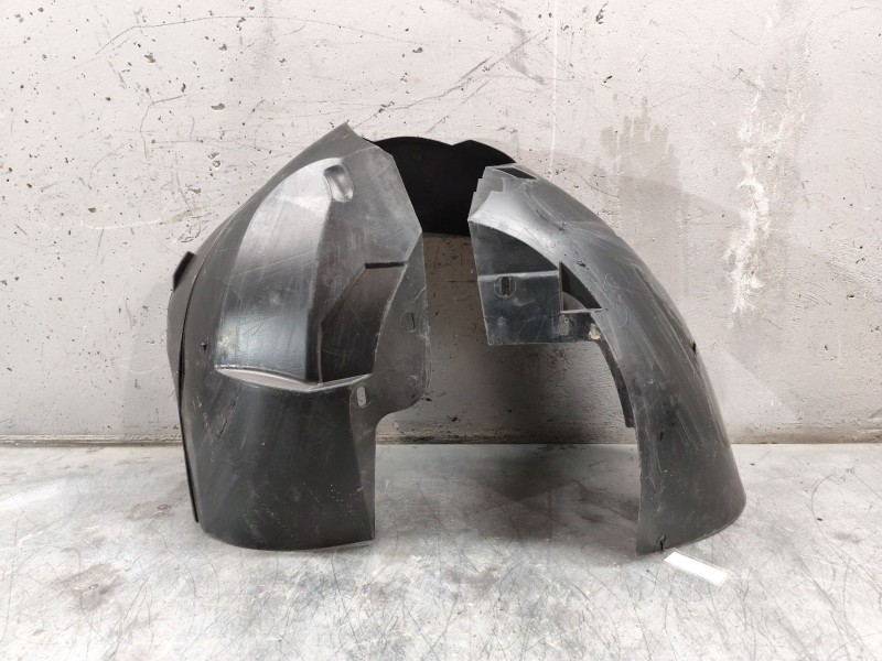 Recambio de paso rueda izquierdo para dodge grand caravan 3.8 referencia OEM IAM 0053168791  DELANTERO