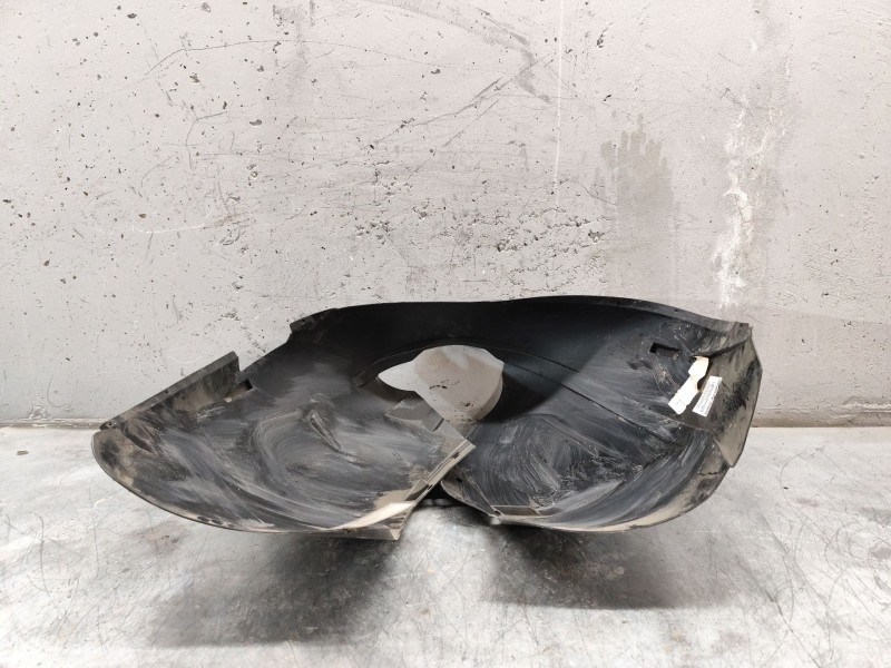 Recambio de paso rueda izquierdo para dodge grand caravan 3.8 referencia OEM IAM 0053168791  DELANTERO