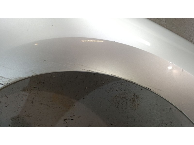 Recambio de aleta delantera derecha para peugeot 308 confort referencia OEM IAM   