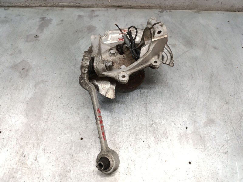 Recambio de mangueta delantera derecha para bmw 3 (e90) 320 d referencia OEM IAM 3121677321004  