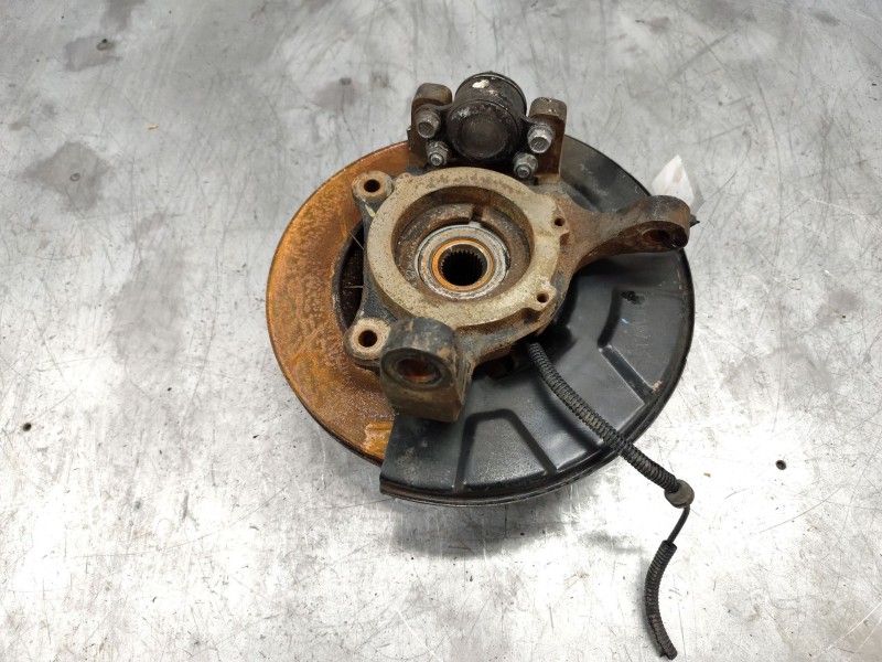 Recambio de mangueta delantera izquierda para ssangyong rexton / rexton ii (gab_) 2.7 xdi 4x4 referencia OEM IAM   