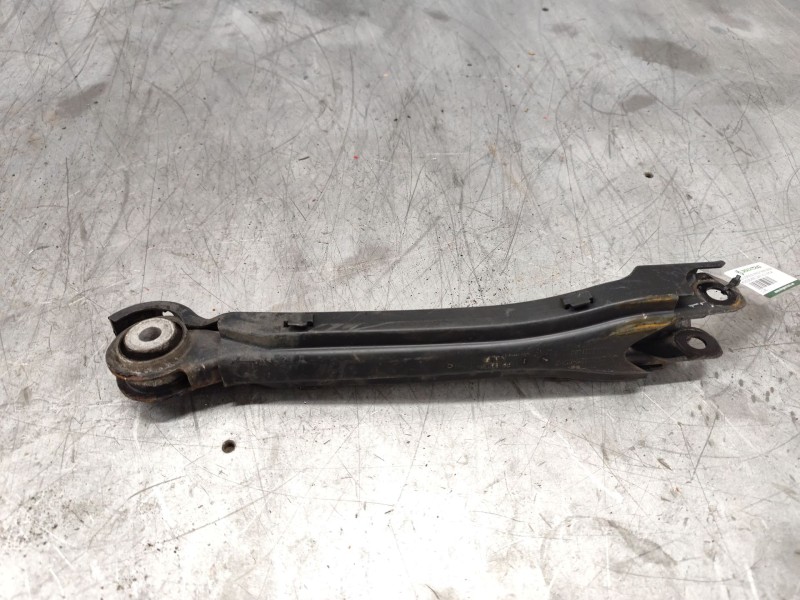 Recambio de brazo suspension inferior trasero derecho para mercedes-benz clase e (w212) familiar referencia OEM IAM   