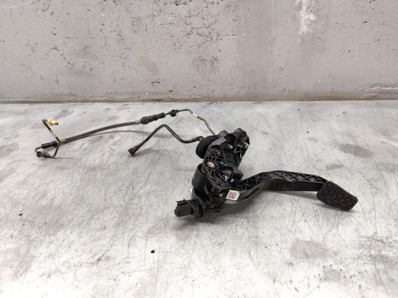 Recambio de pedal embrague para ford ecosport 1.0 ecoboost referencia OEM IAM CN157B633AC  