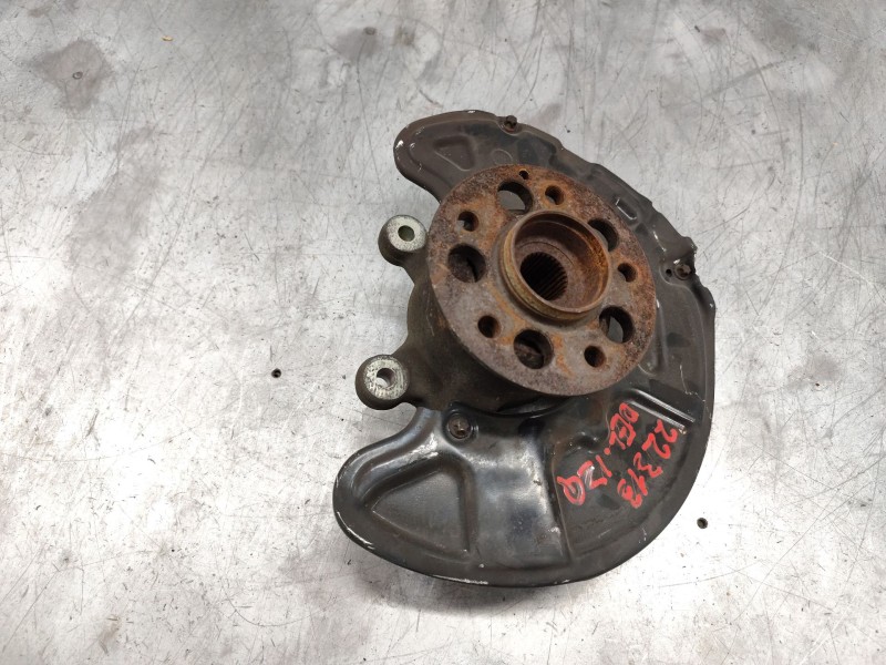 Recambio de mangueta delantera izquierda para mercedes-benz clase e (w212) familiar referencia OEM IAM   