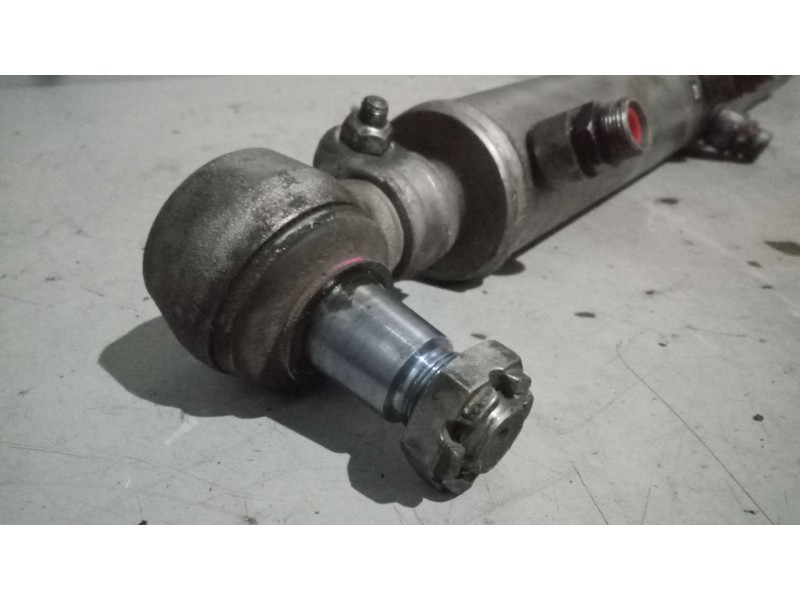 Recambio de brazo direccion hidraulico para iveco stralis (ad/at) fg at y / p 6x2 larga distancia referencia OEM IAM 8346974182 