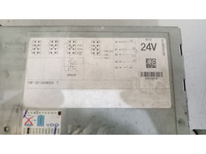 Recambio de tacografo para daf serie xf105.xxx 12.9 diesel referencia OEM IAM 13812210309003  0003295787